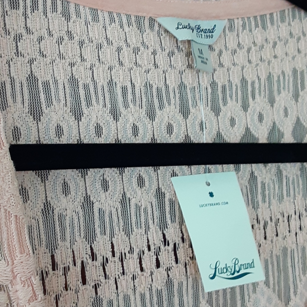 Lucky Brand sz medium lace top NWT - Picture 2 of 3